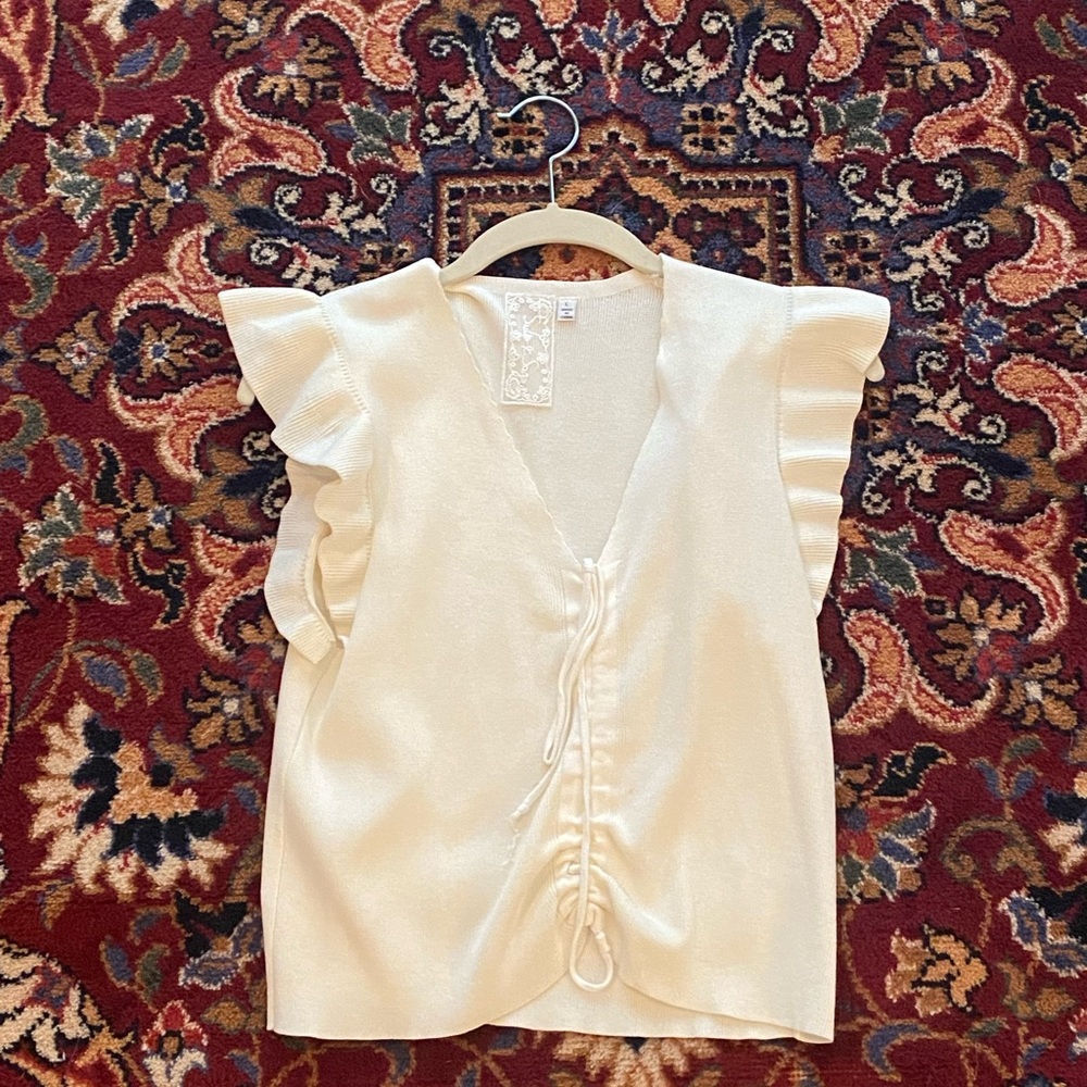 Sadie and sage off white blouse